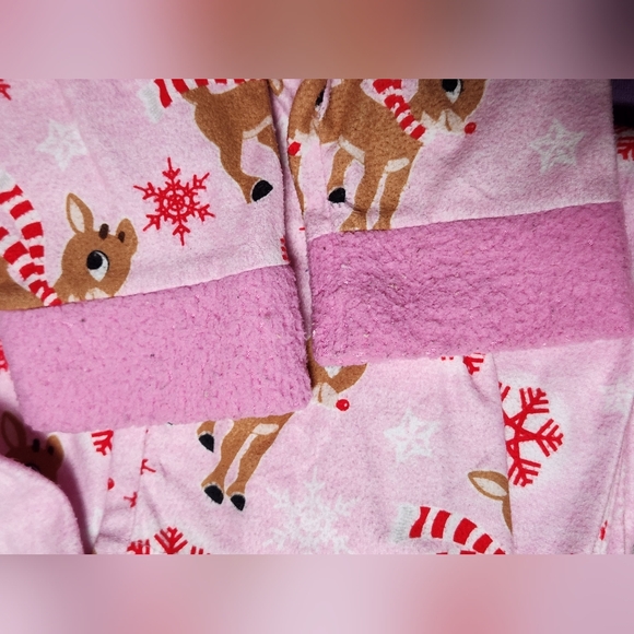 Kids Size Large Rudolph The Red Nosed Reindeer Pajamas Set "Team Rudolph" - Picture 10 of 10